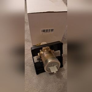 Shower Valve for Delta R10000-UNBXHF, 3 Port 1/2 Inch Connection